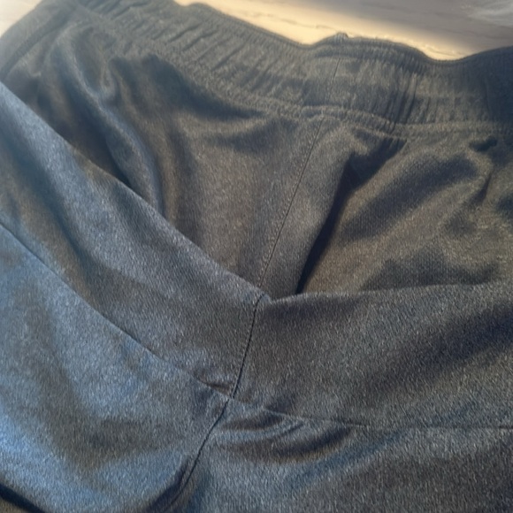 Climacool shorts with pockets - Picture 8 of 10